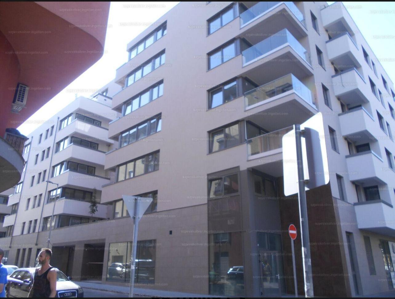 Koris Pool Apartments Βουδαπέστη Εξωτερικό φωτογραφία
